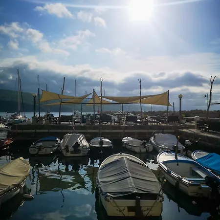 Volosko - 50m To The Sea 公寓