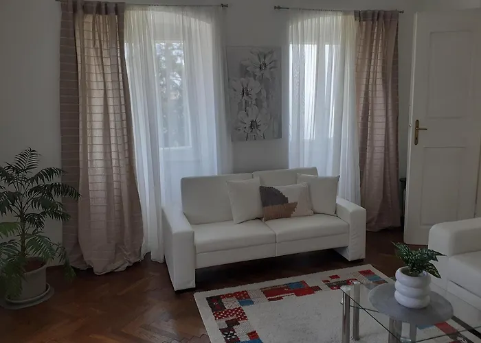 Volosko - 50m To The Sea