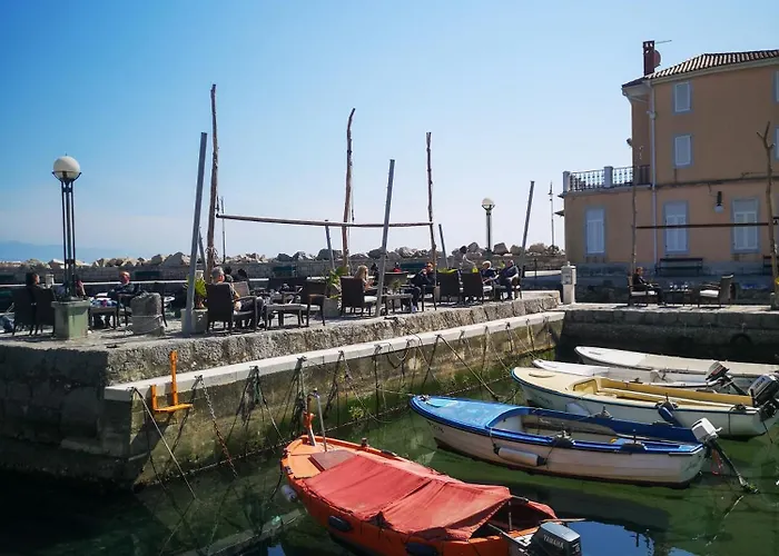 Apartment Volosko - 50m To The Sea Opatija